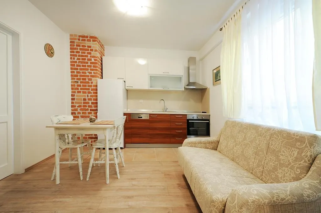 Little Cosy Apartment Zadar